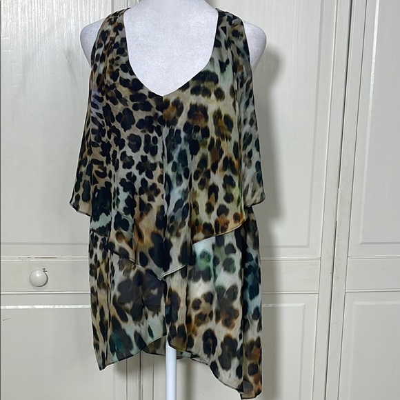 Boston Proper Women’s Leopard Print Top Blouse Size 12 Chiffon Tiered - Picture 1 of 8